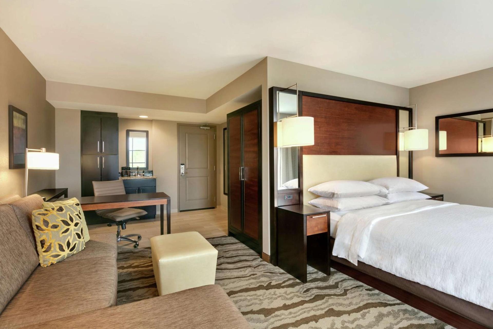 Embassy Suites Chattanooga Hamilton Place photo 35