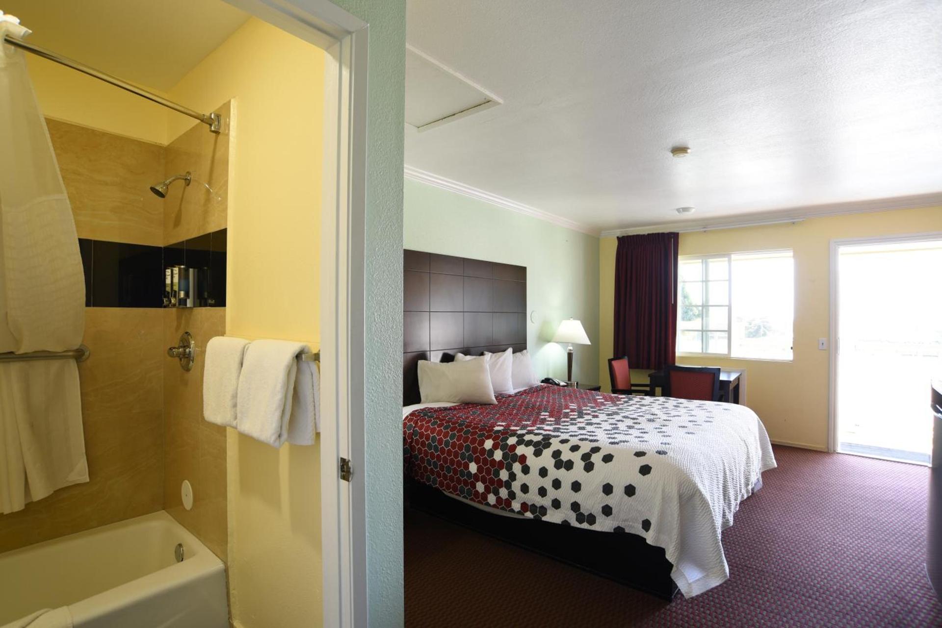 Morro Bay Beach Inn - Morro Bay photo 3