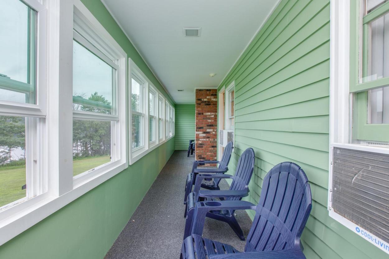 Lake Shore Farm Inn photo 46
