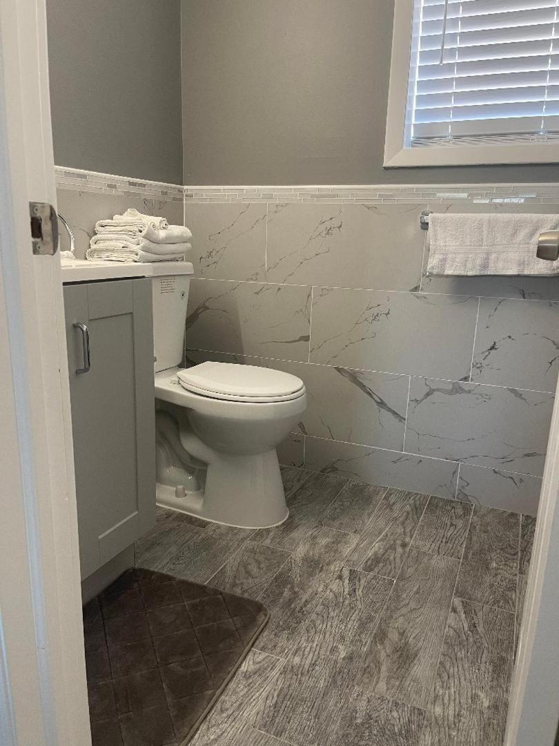 Point Pleasant Inn photo 11