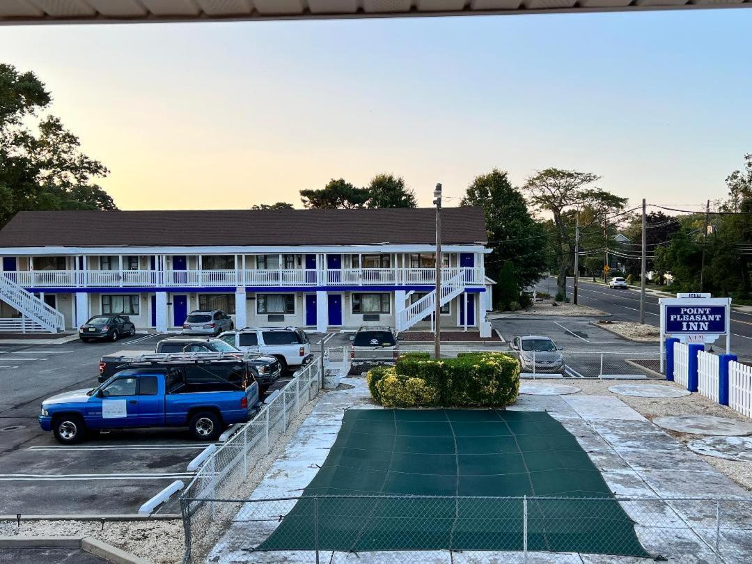 Point Pleasant Inn photo 6