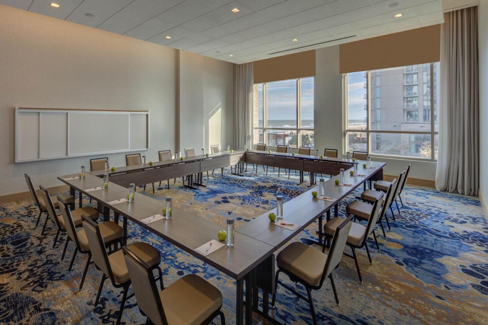 Marriott Virginia Beach Oceanfront Resort photo 72