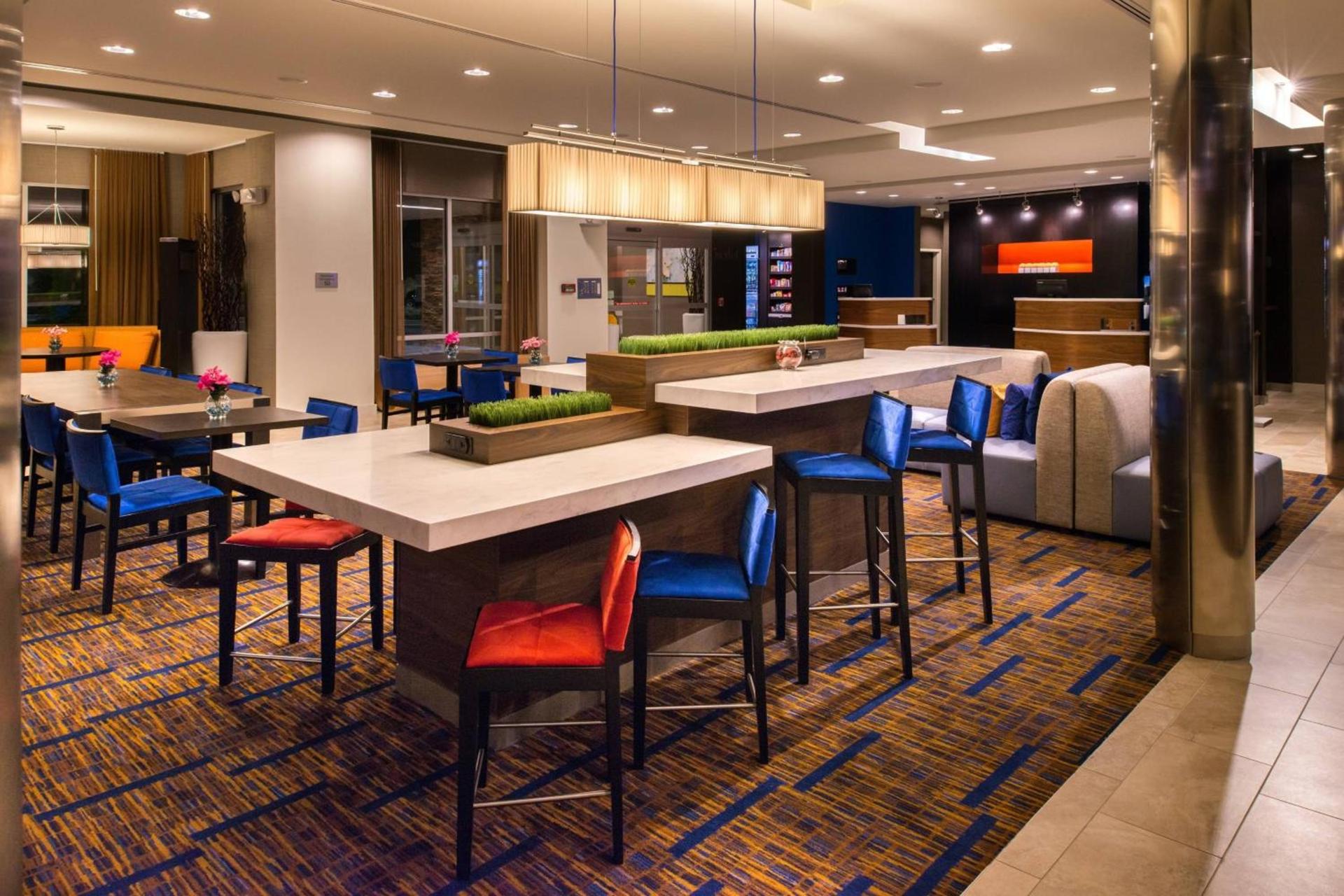 Courtyard by Marriott Hot Springs photo 17