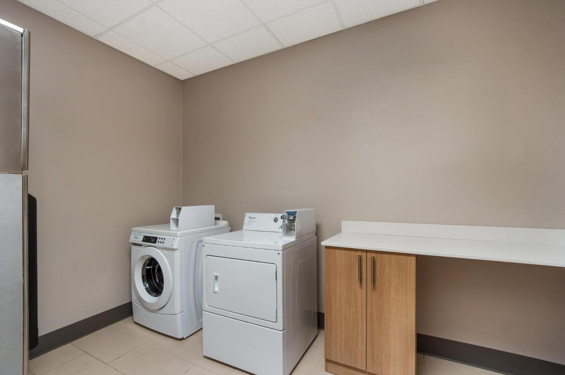 Holiday Inn Express & Suites Lexington by IHG photo 6