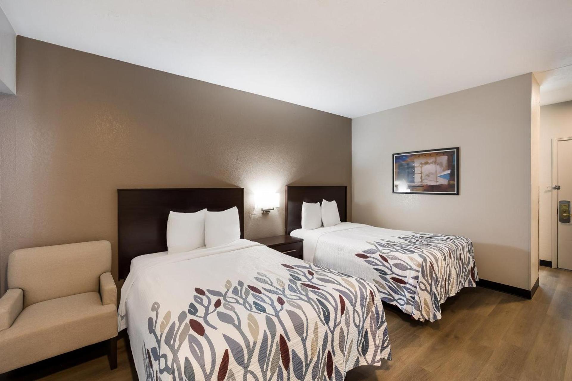 Red Roof Inn Tucson North - Marana photo 28