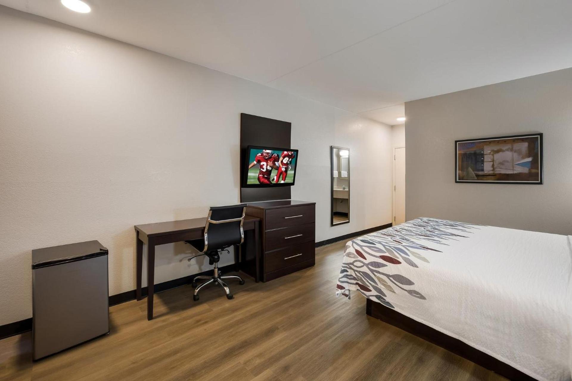 Red Roof Inn Tucson North - Marana photo 33