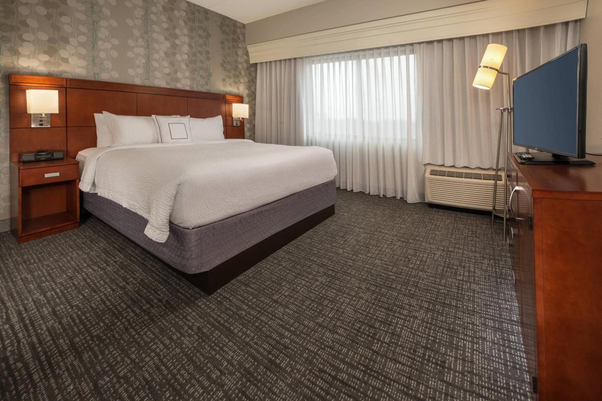 Courtyard by Marriott Hagerstown photo 11