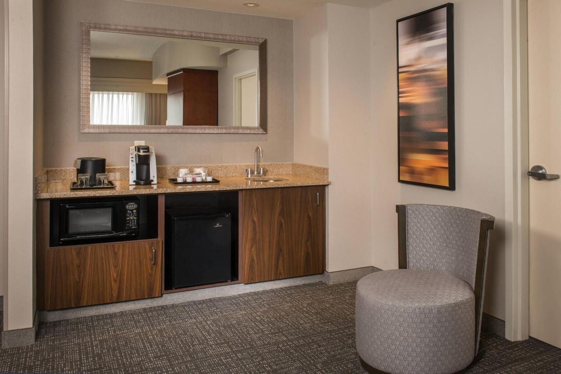 Courtyard by Marriott Hagerstown photo 13