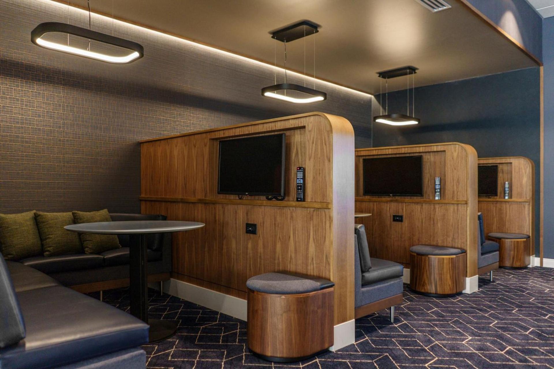 Courtyard by Marriott Indianapolis Fishers photo 29