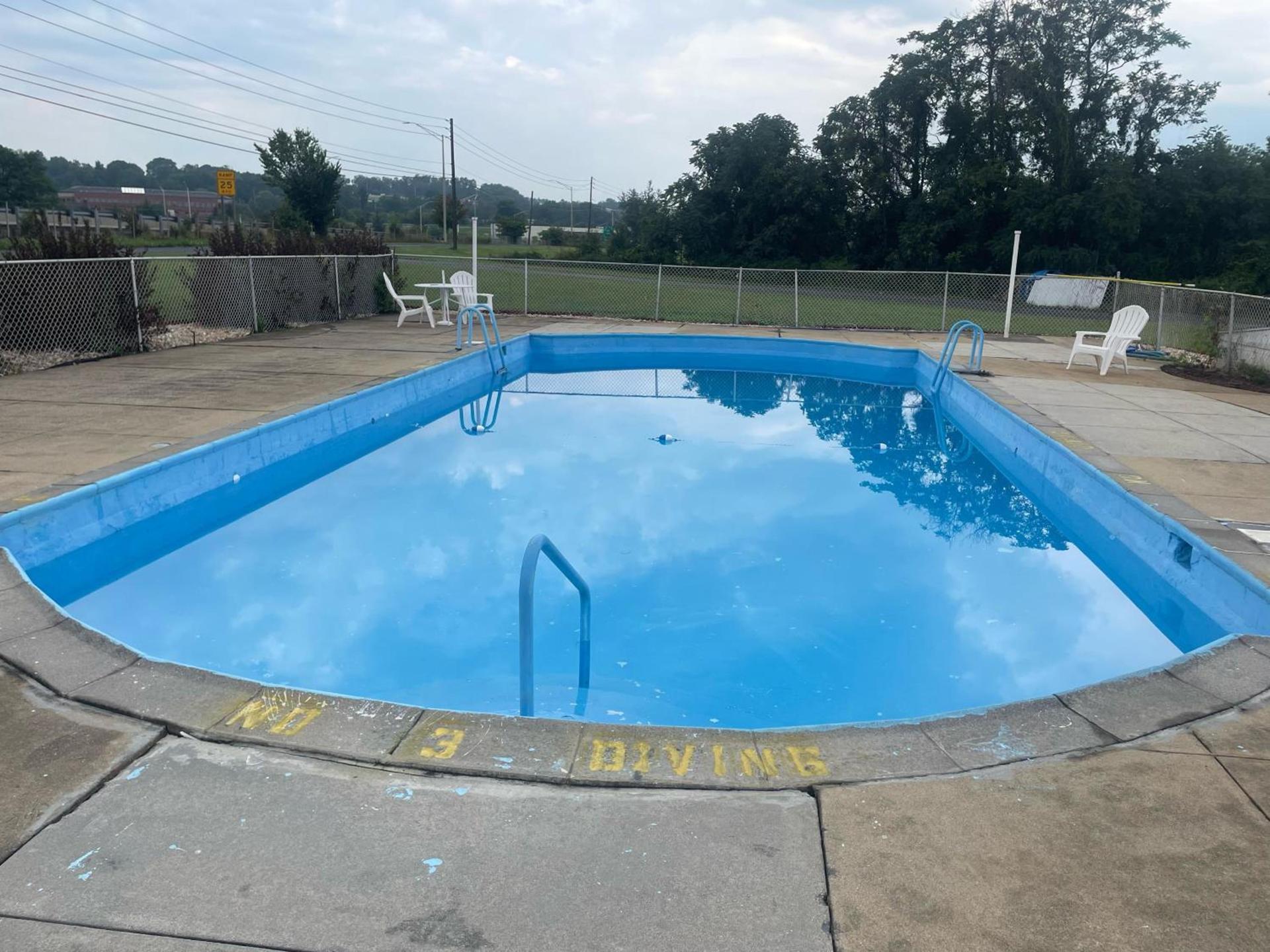 Econo Lodge Mechanicsburg - Harrisburg West photo 23
