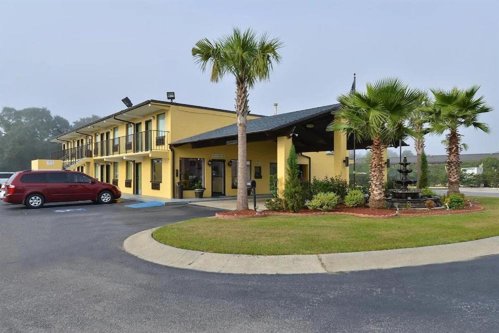 Americas Best Value Inn Saint George photo 3