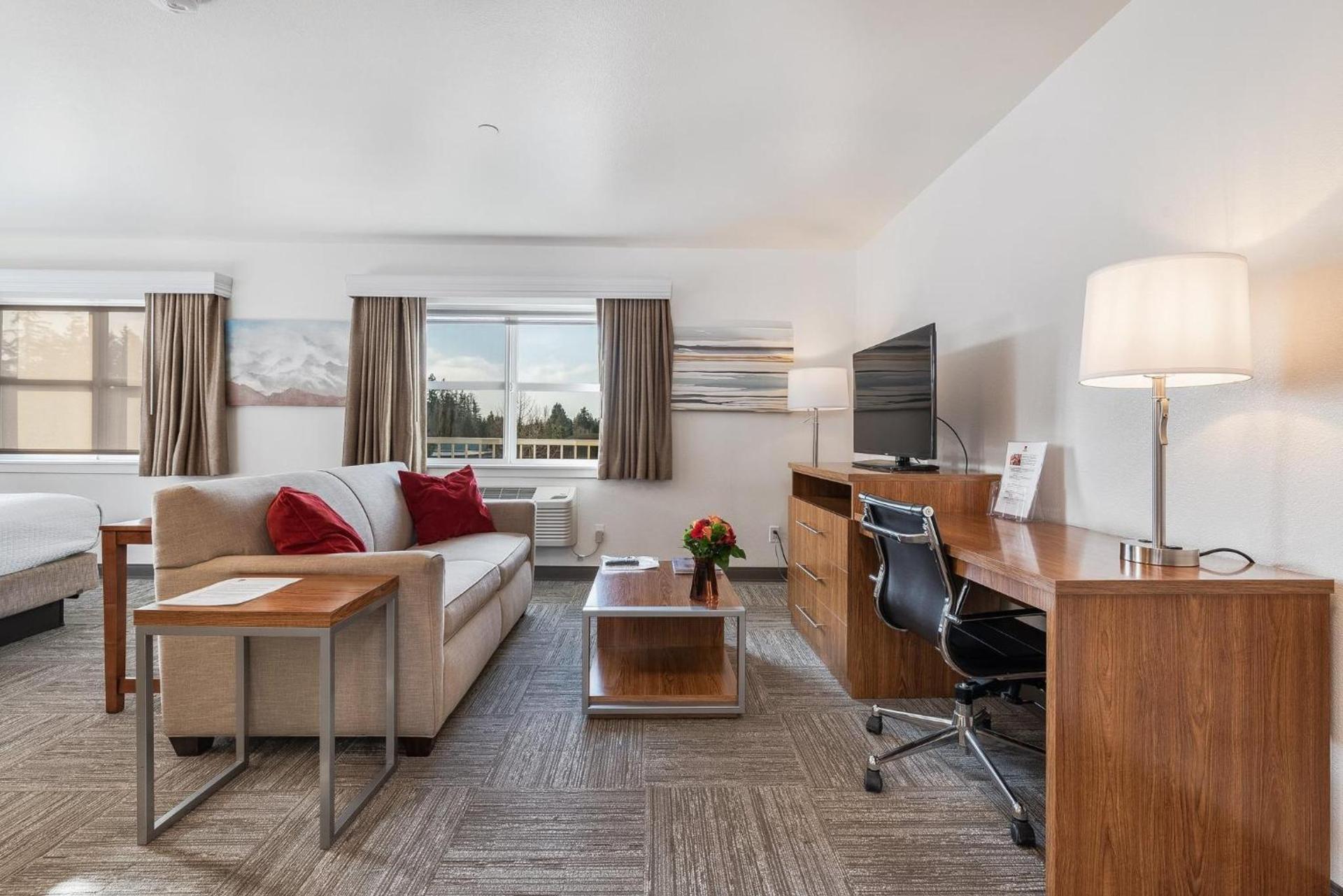 Marshall Suites Bainbridge Island, SureStay Collection by BW photo 22