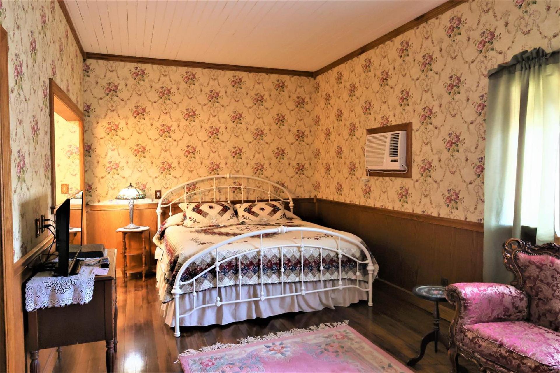 Mariposa Hotel Inn photo 3
