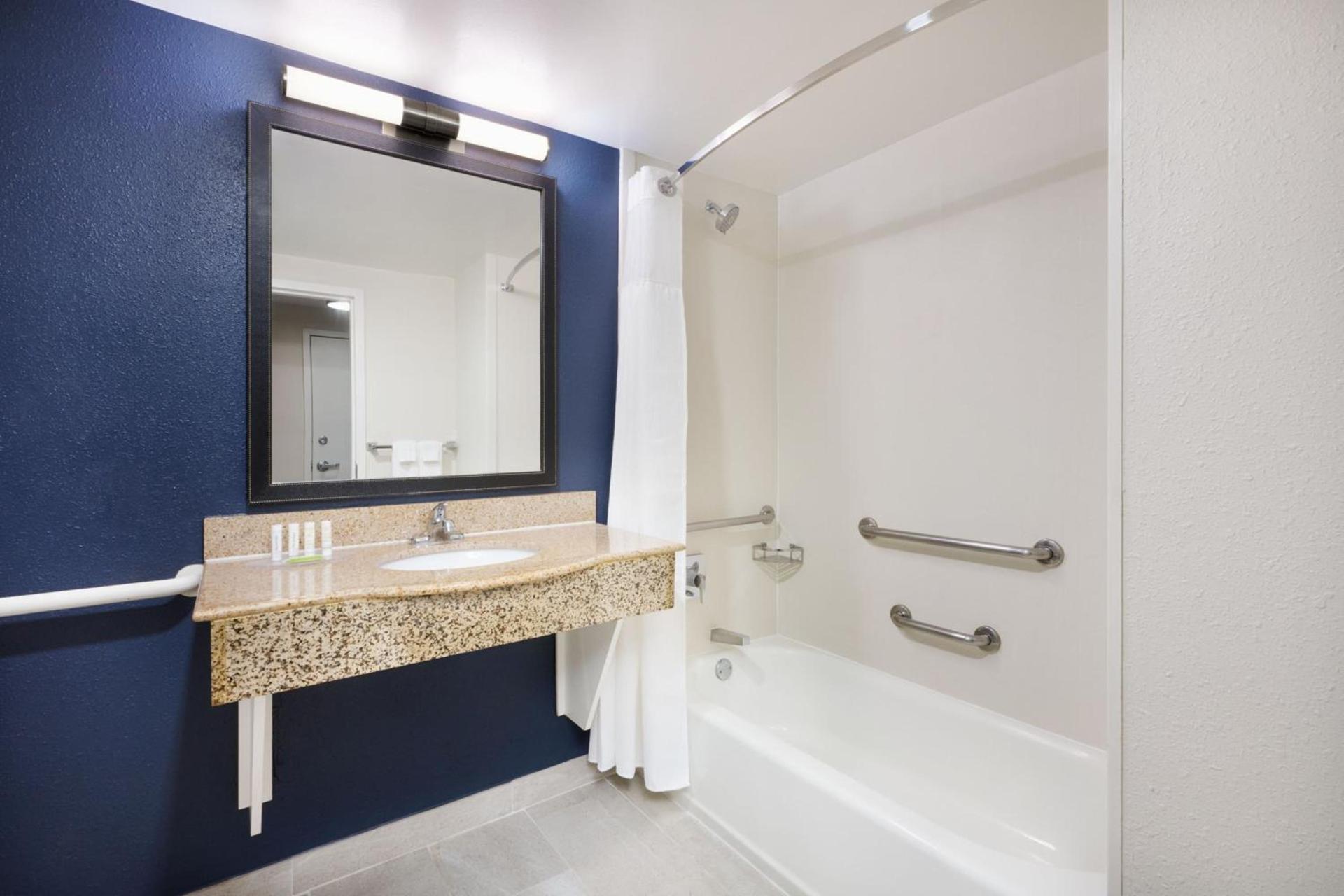 Fairfield Inn & Suites By Marriott Hinesville Fort Stewart photo 12