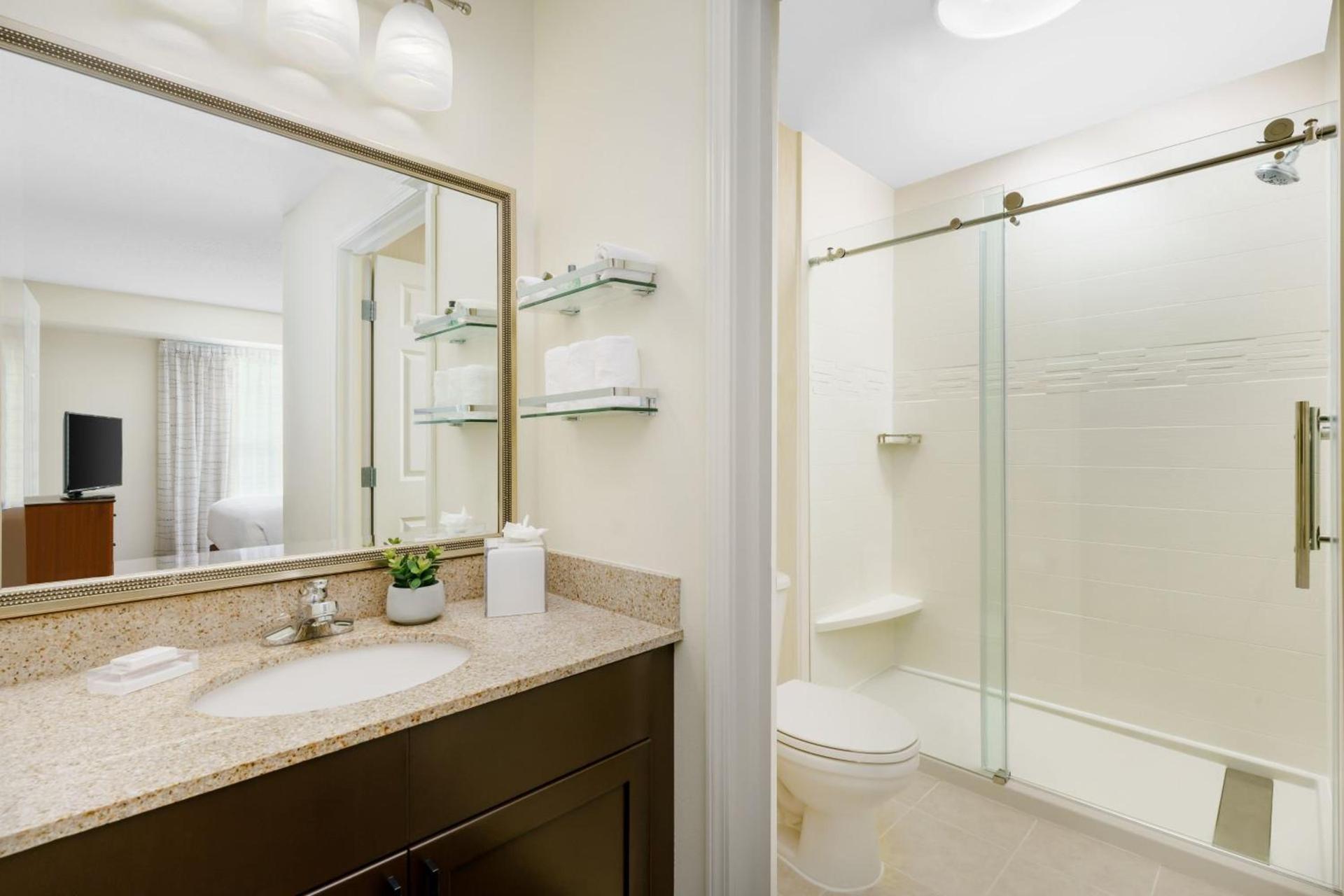 Residence Inn by Marriott Philadelphia Montgomeryville photo 14