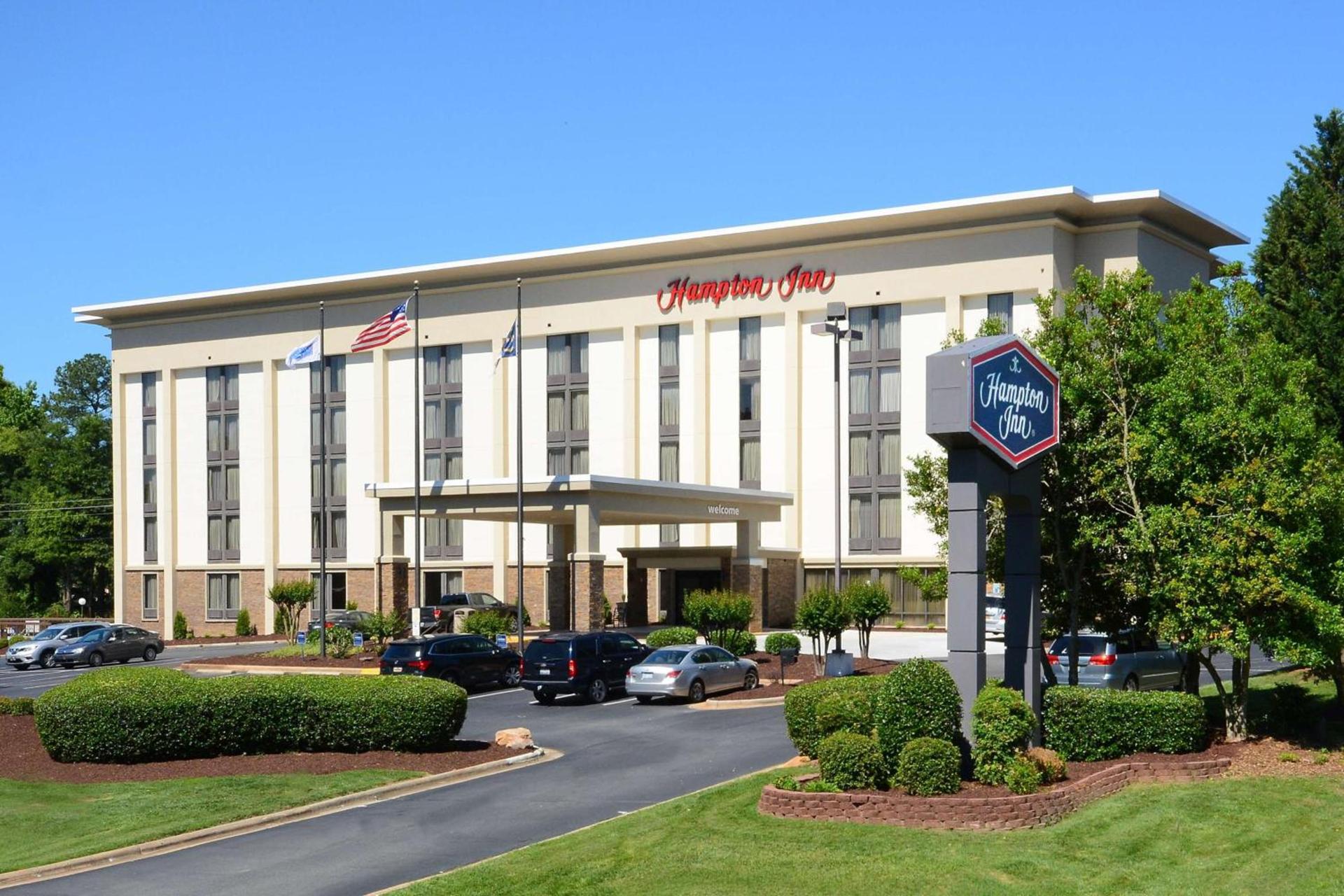 Hampton Inn Charlotte North Lake Norman — hotel in Cornelius
