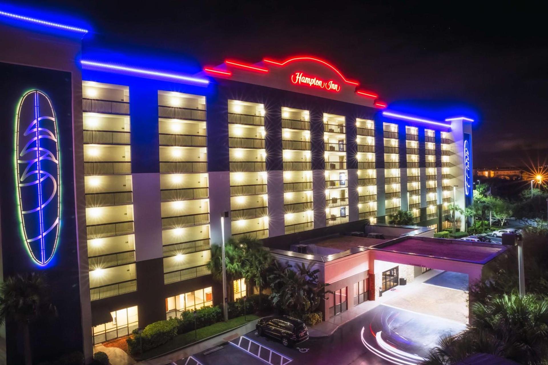 Hampton Inn Cocoa Beach photo 1