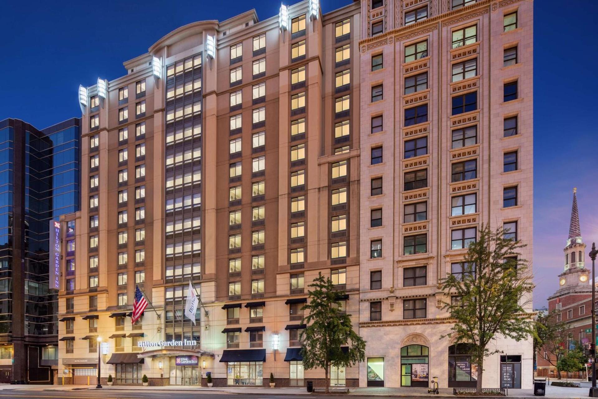 Hilton Garden Inn Washington DC Downtown photo 1