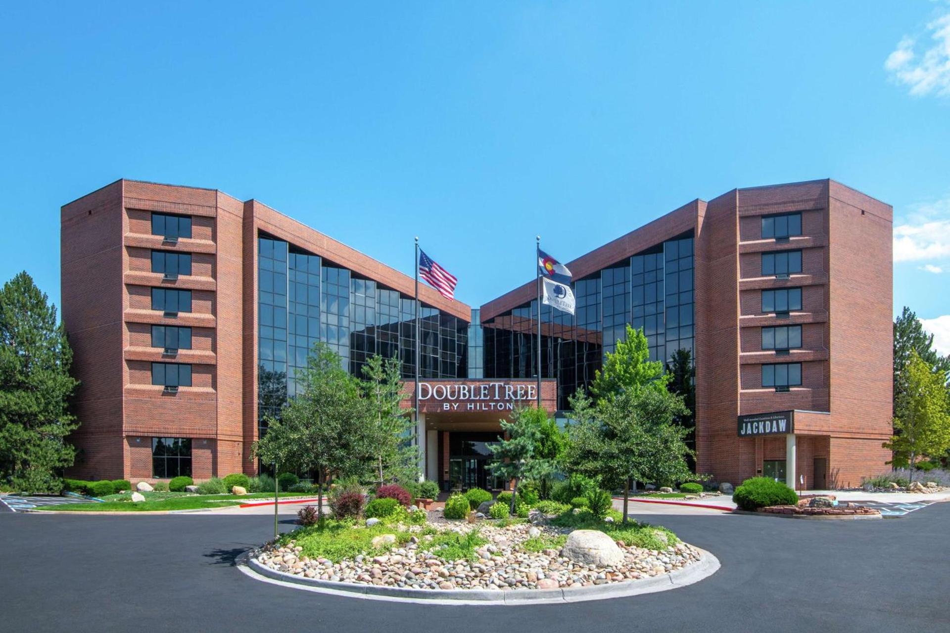 DoubleTree by Hilton Hotel Denver - Aurora — hotel in Aurora