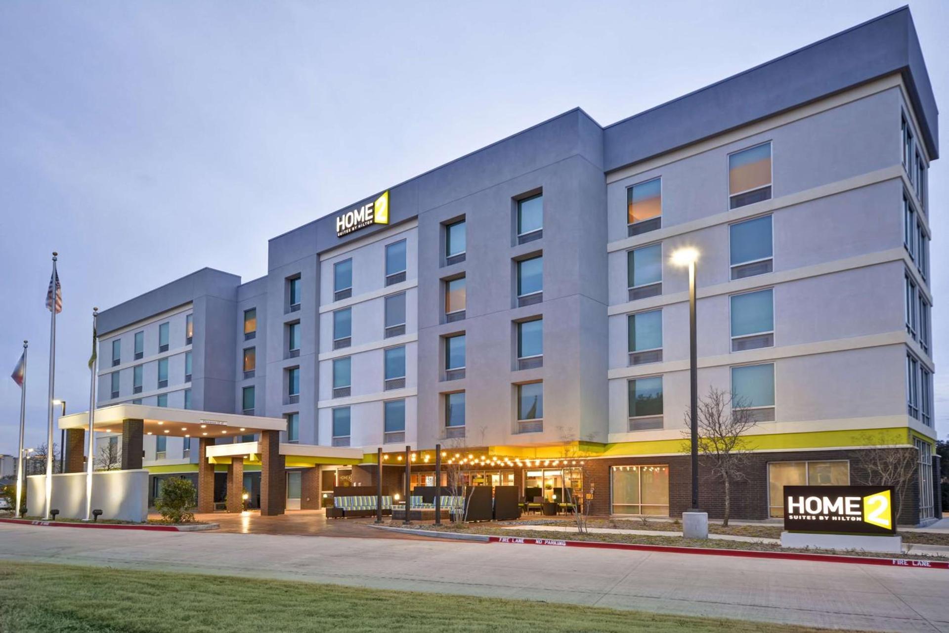 Home2 Suites By Hilton Dallas North Park photo 1