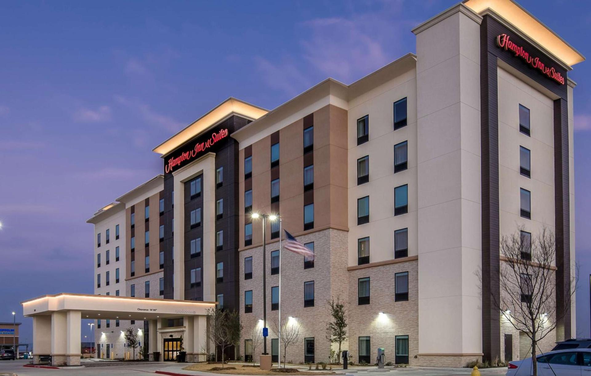 Hampton Inn & Suites Dallas-The Colony — hotel in The Colony
