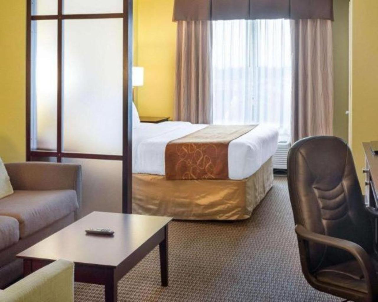 Comfort Suites Harvey - New Orleans West photo 31