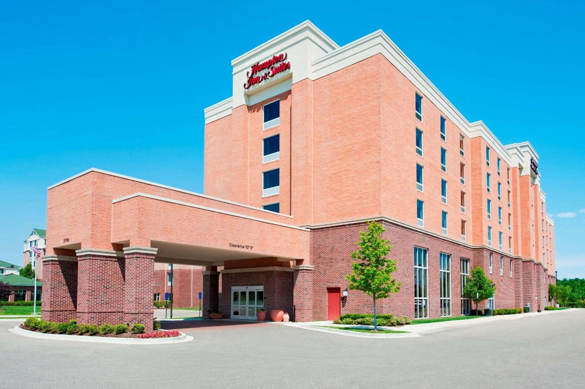 Hampton Inn & Suites Detroit/Airport Romulus — hotel in Romulus