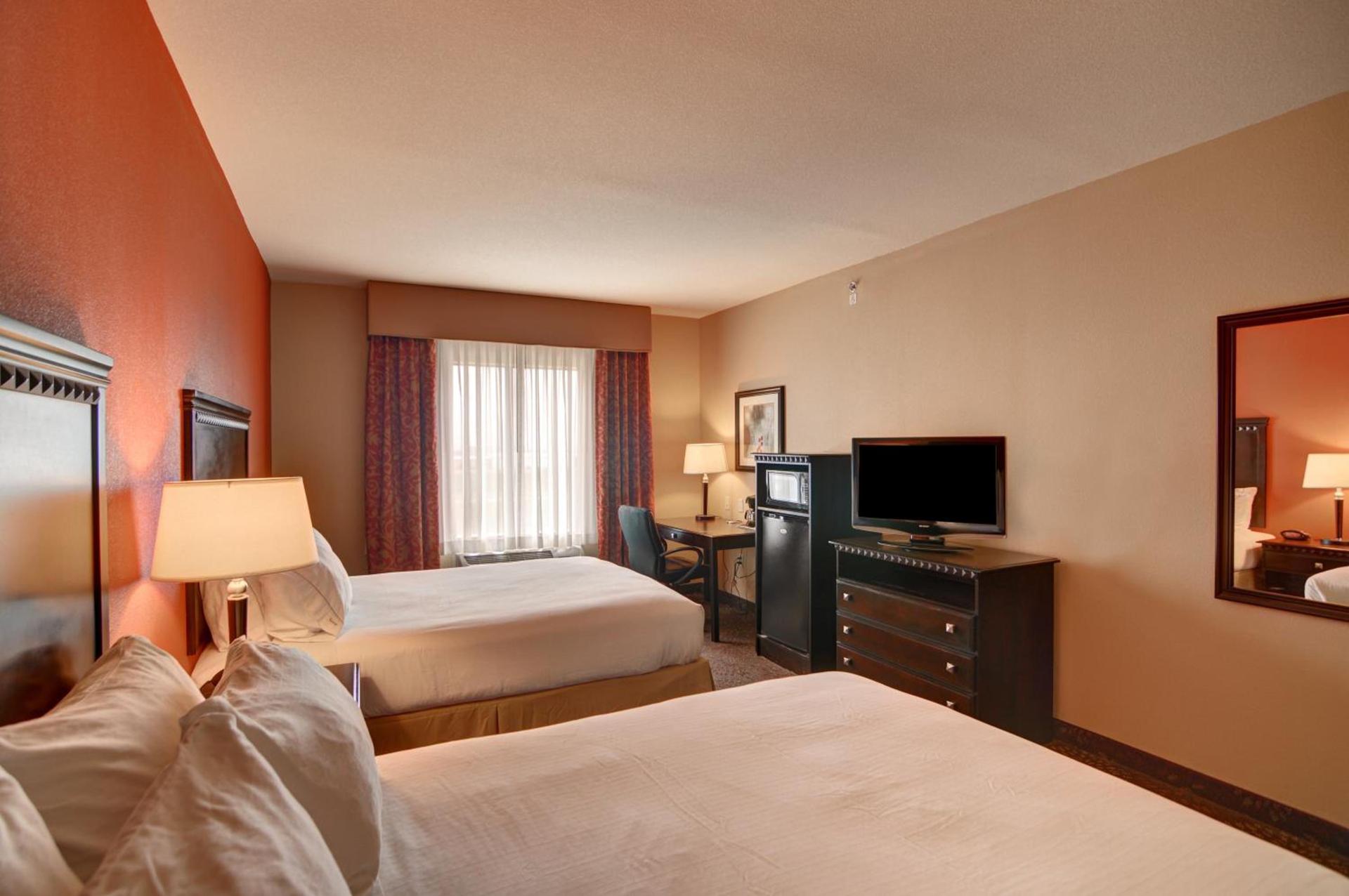 Holiday Inn Express Hotel and Suites Altus by IHG photo 5