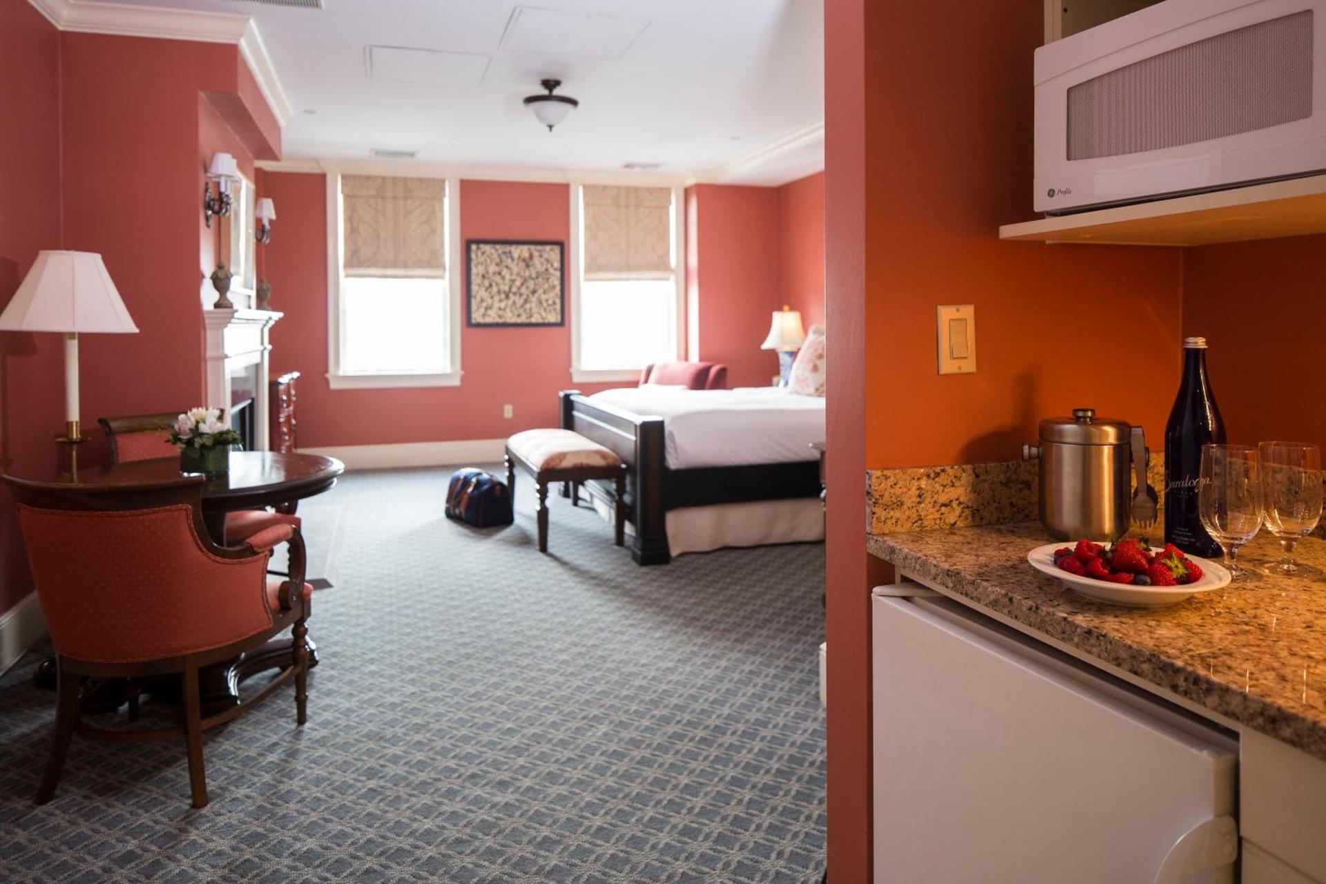 Delamar Southport photo 12