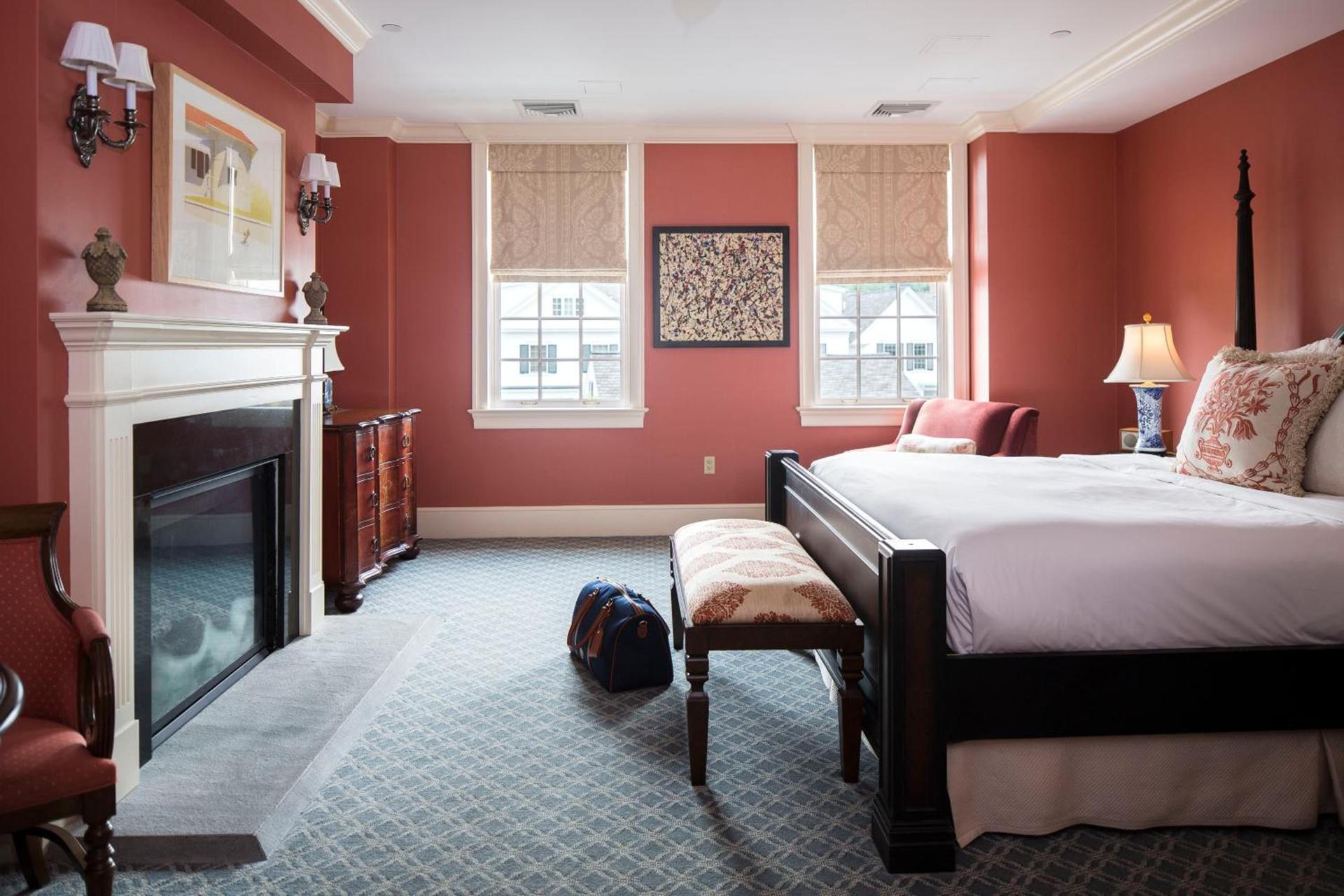 Delamar Southport photo 8