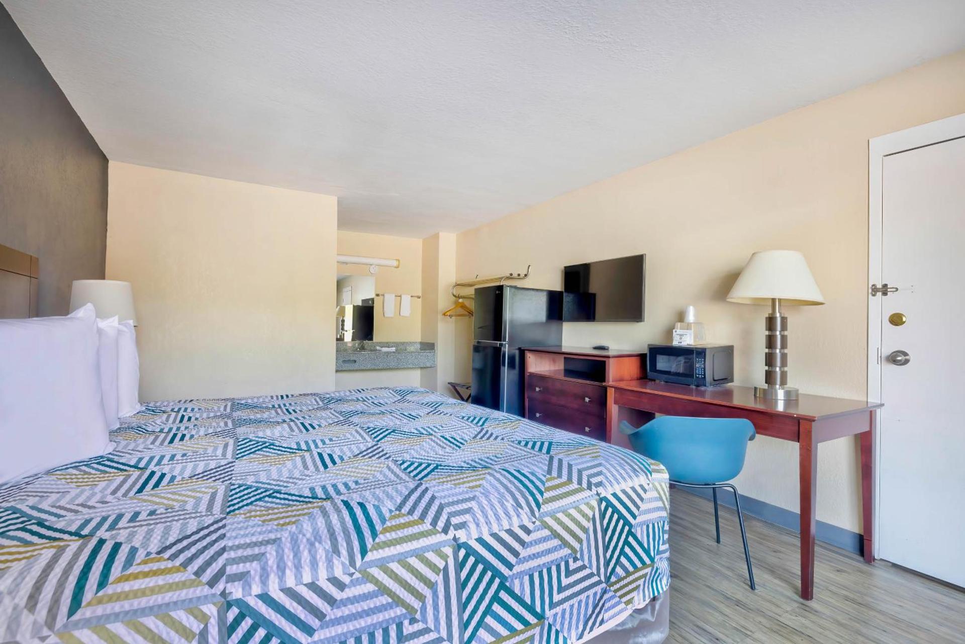 Motel 6 Effingham, IL photo 30