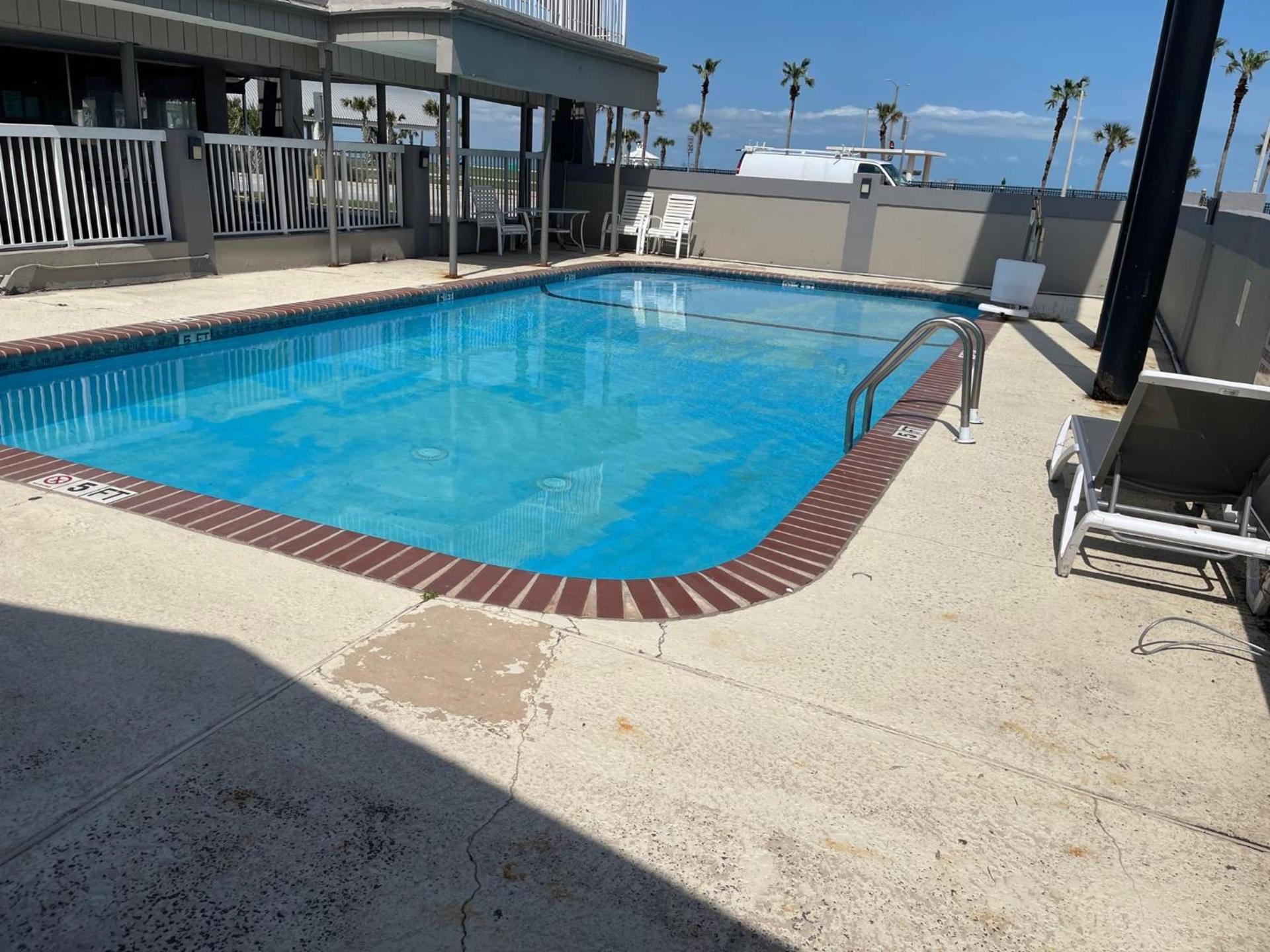 Budget Inn and Suites Corpus Christi photo 5
