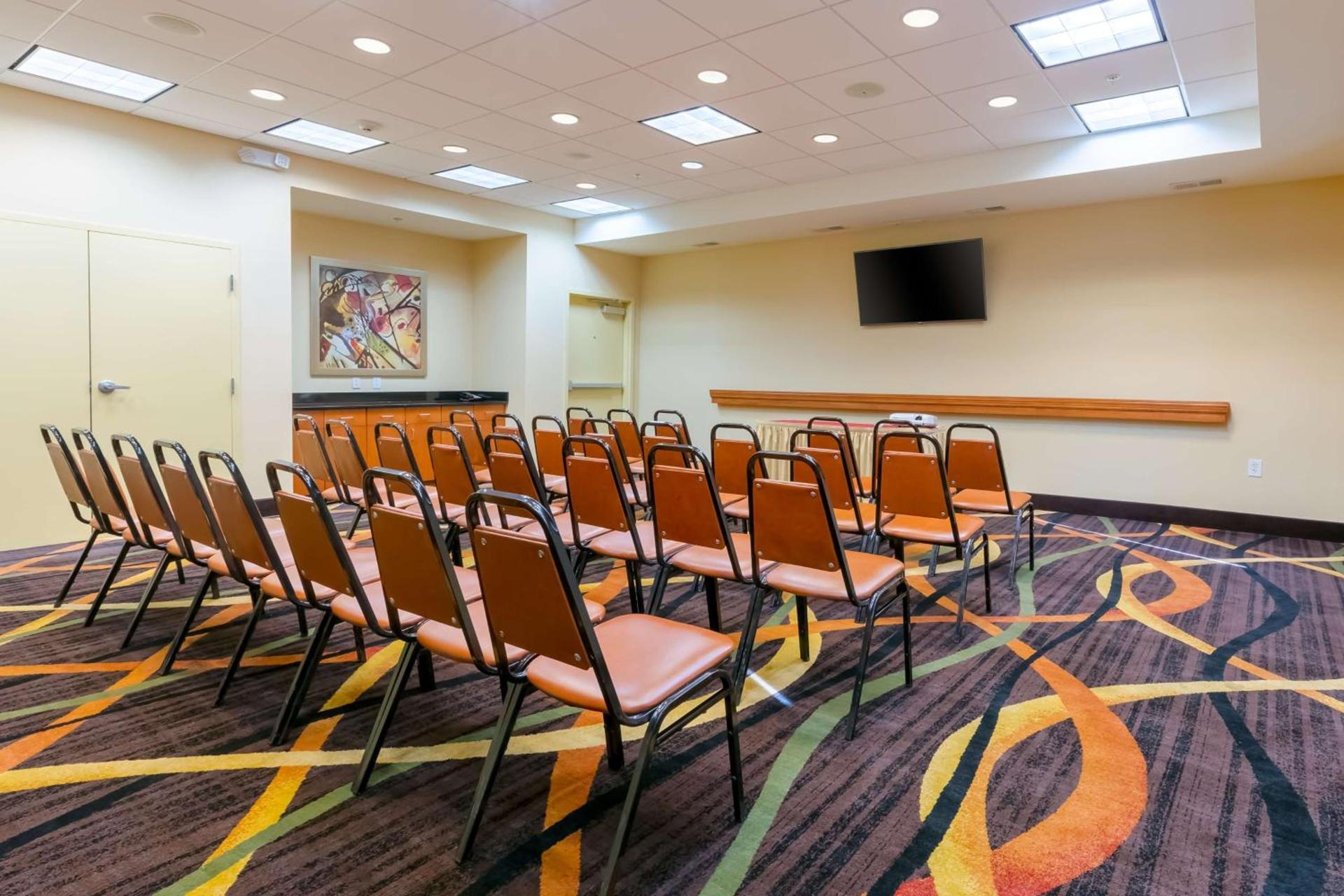 Hampton Inn Ringgold-Ft. Oglethorpe photo 21