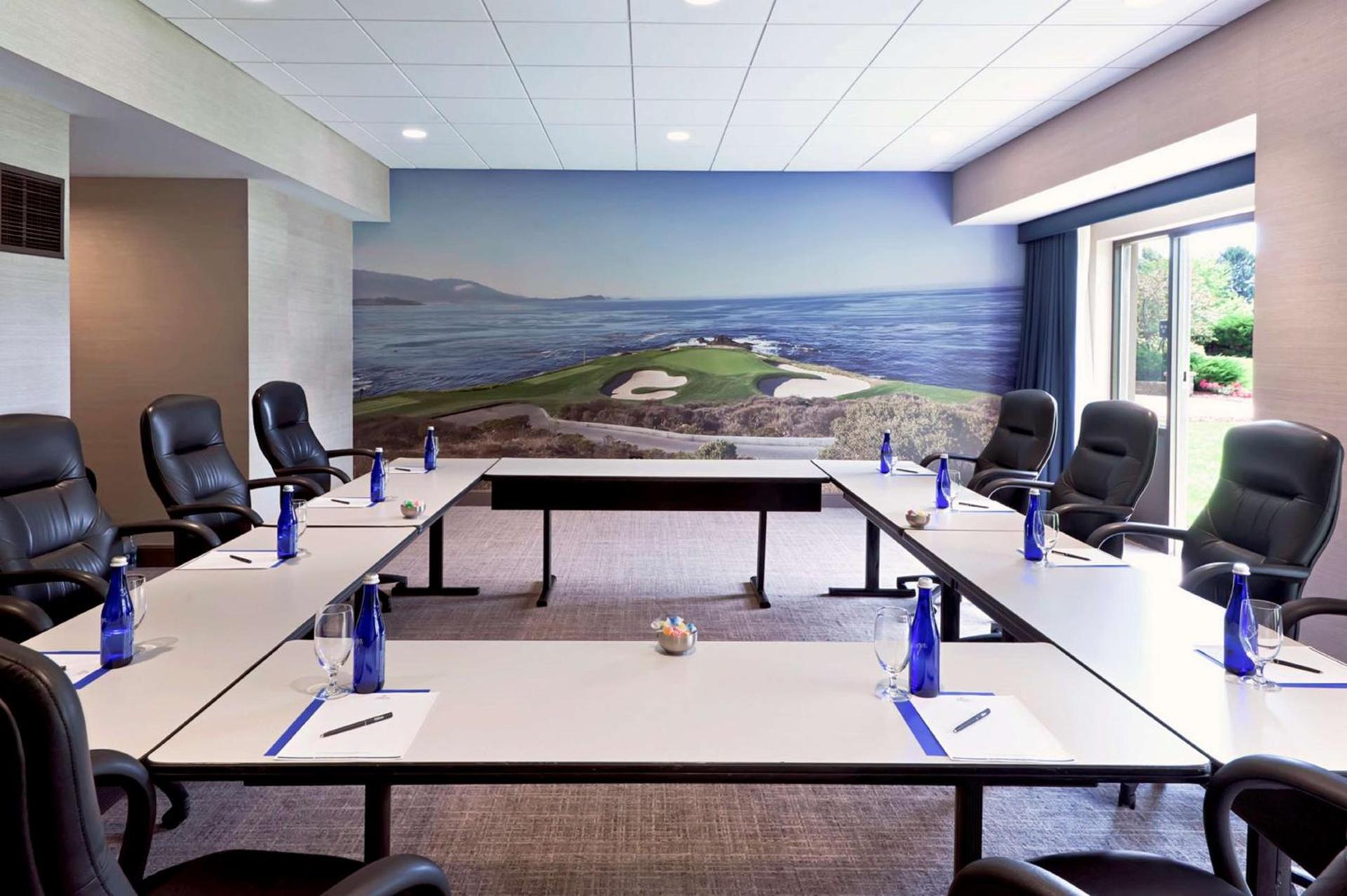 Hilton Chicago Oak Brook Hills Resort & Conference Center photo 32
