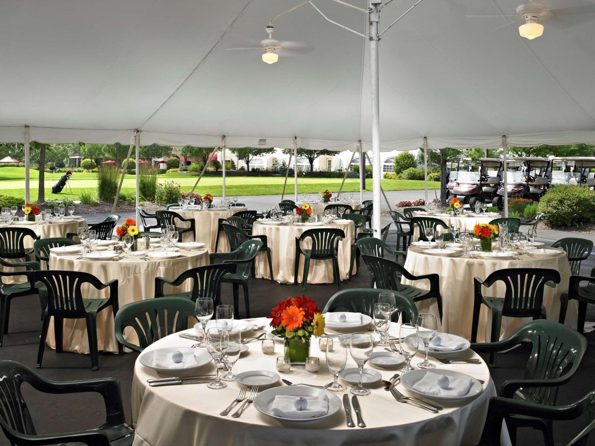 Hilton Chicago Oak Brook Hills Resort & Conference Center photo 38