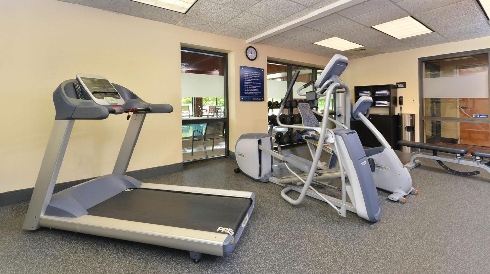 Hampton Inn Chicago-Carol Stream photo 8