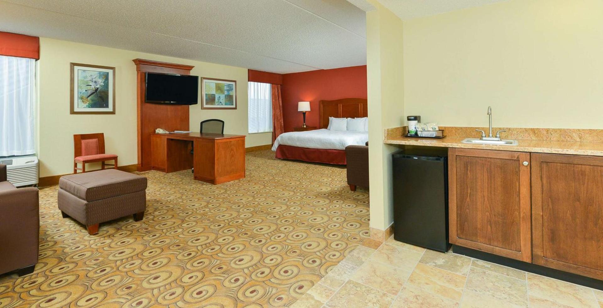Hampton Inn Chicago-Carol Stream photo 15