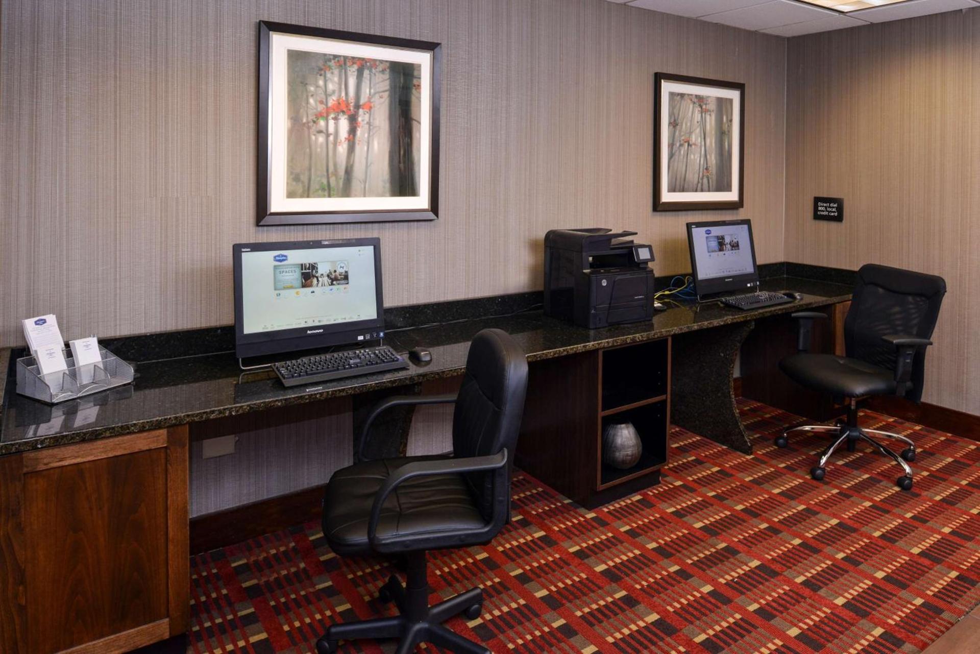Hampton Inn Chicago-Carol Stream photo 29