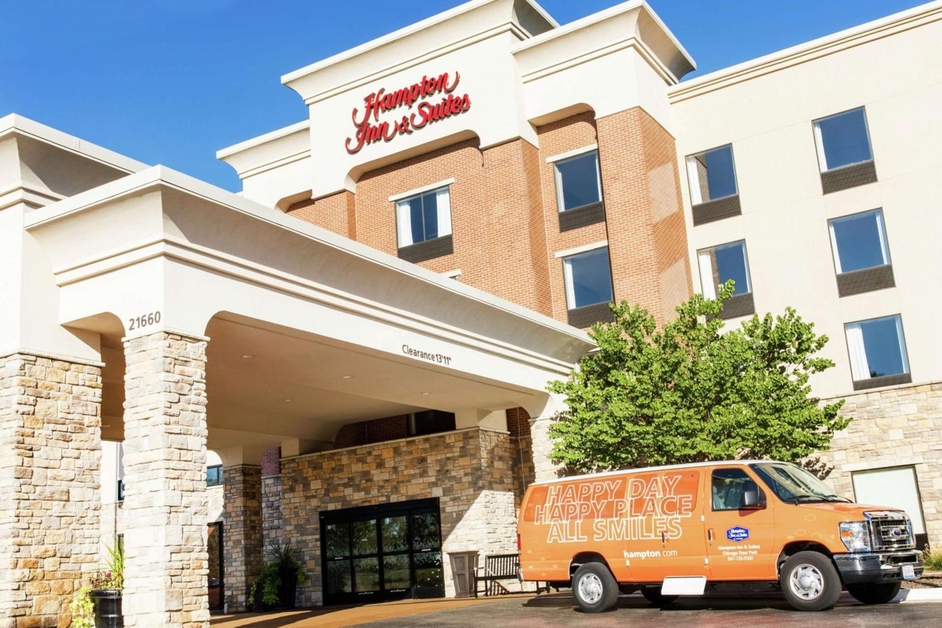 Hampton Inn & Suites Chicago Deer Park photo 2