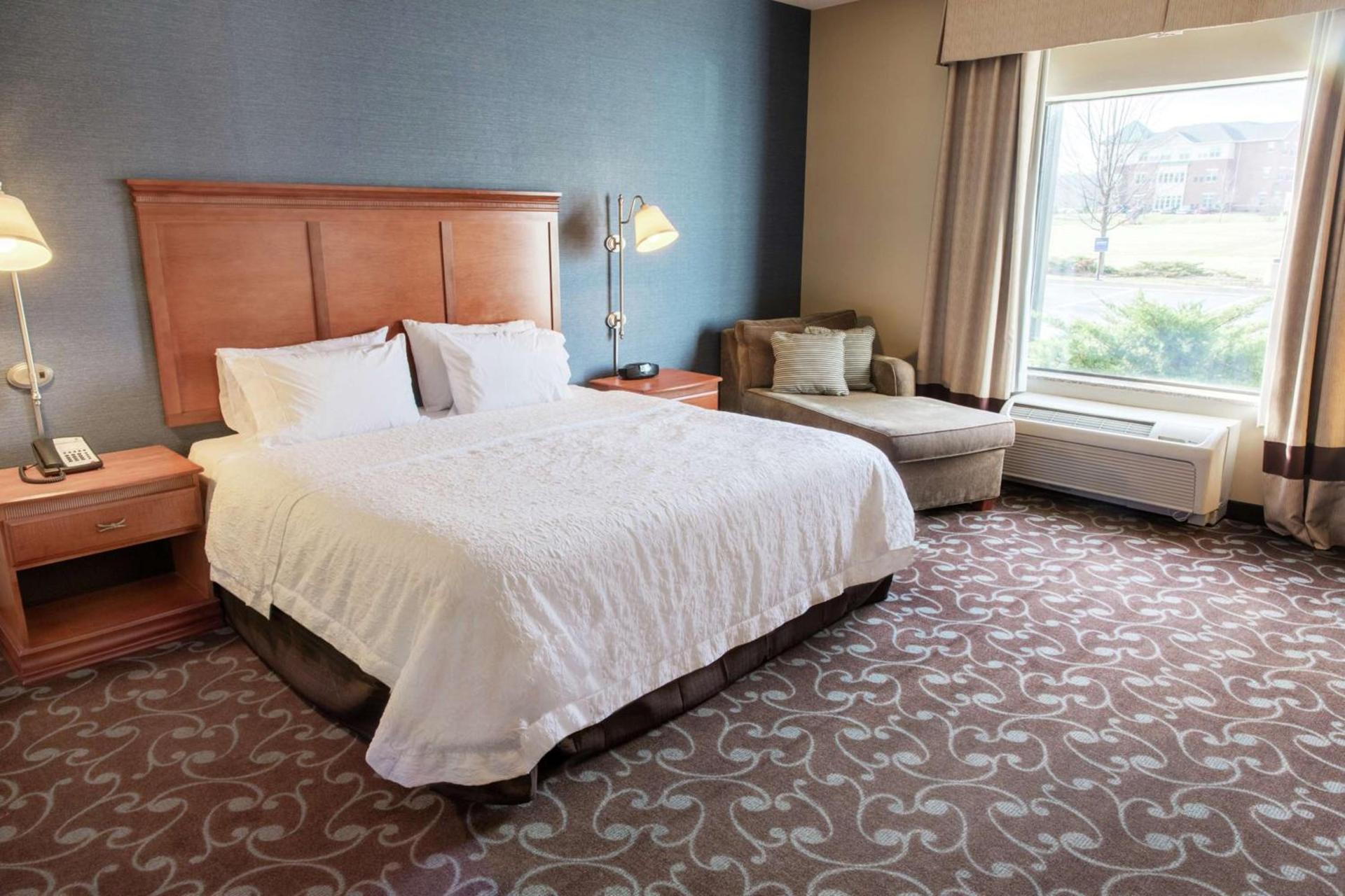 Hampton Inn & Suites Chicago Deer Park photo 34