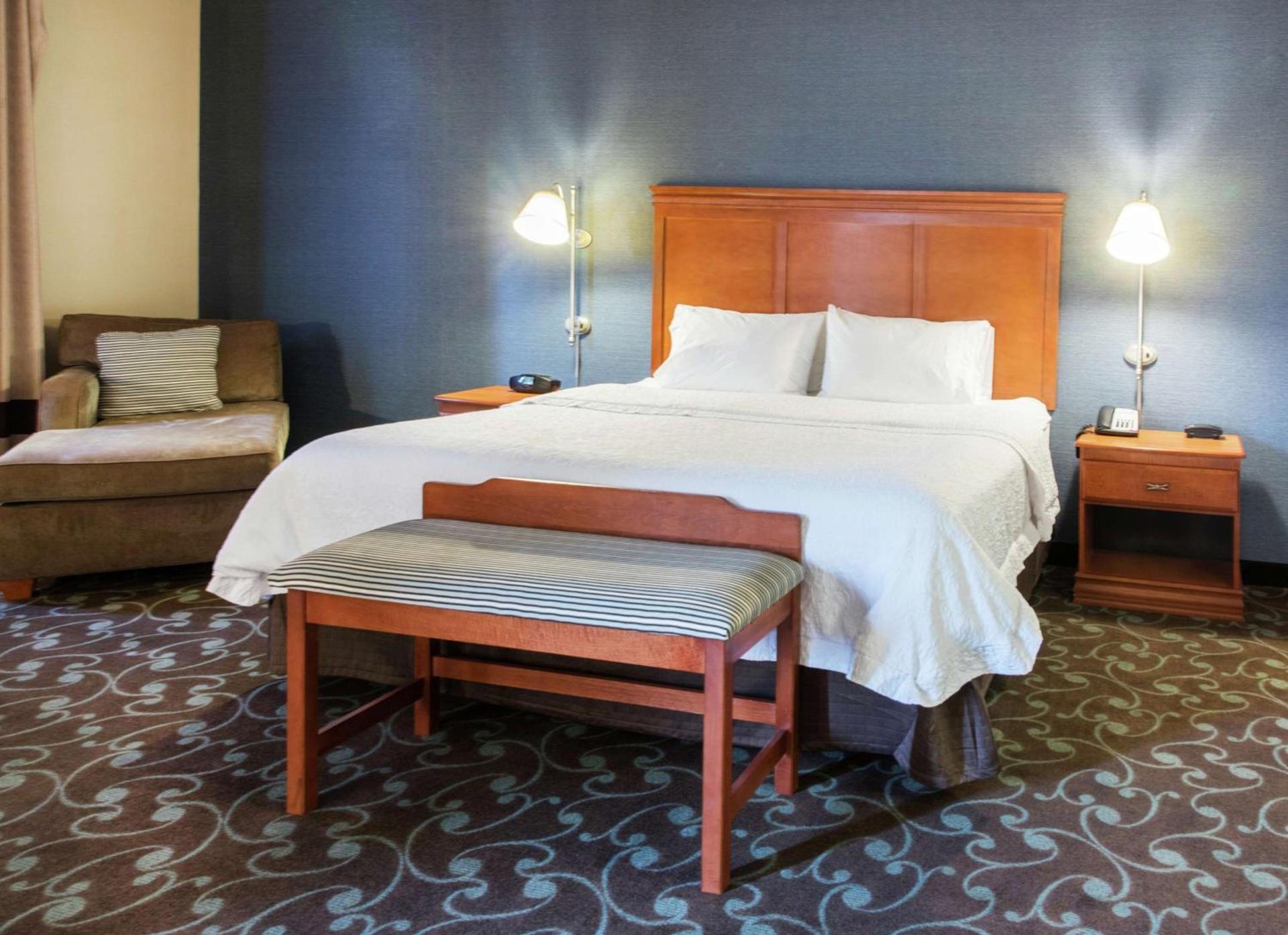 Hampton Inn & Suites Chicago Deer Park photo 40