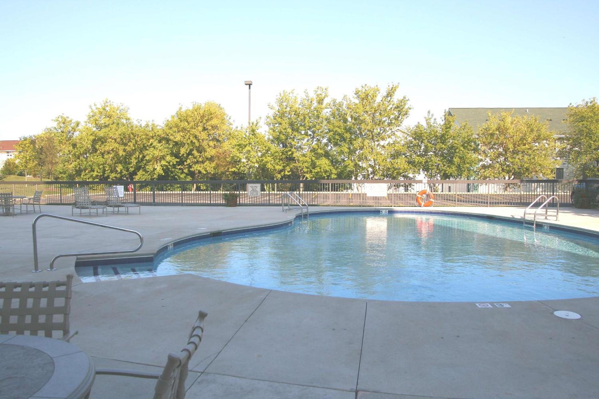 Hampton Inn Chicago-Gurnee photo 16