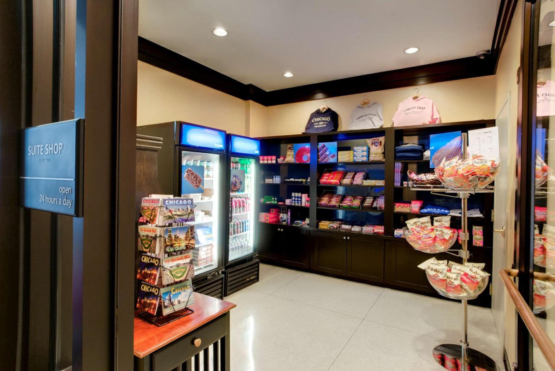 Hampton Inn & Suites Chicago-Downtown photo 17