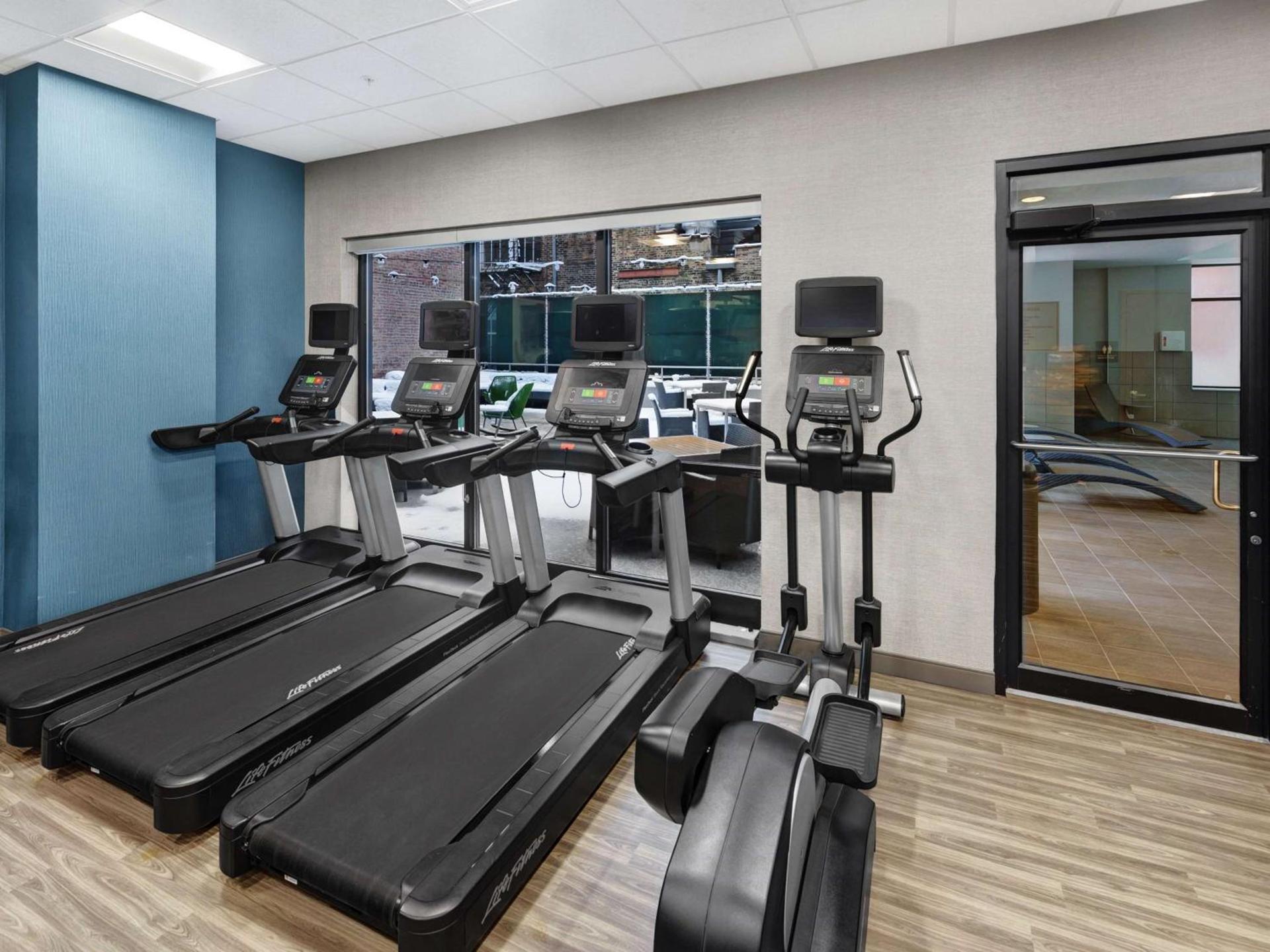 Hampton Inn & Suites Chicago-Downtown photo 20