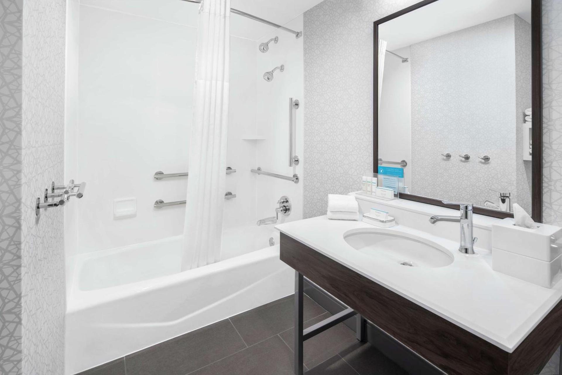Hampton Inn & Suites Chicago-Downtown photo 22