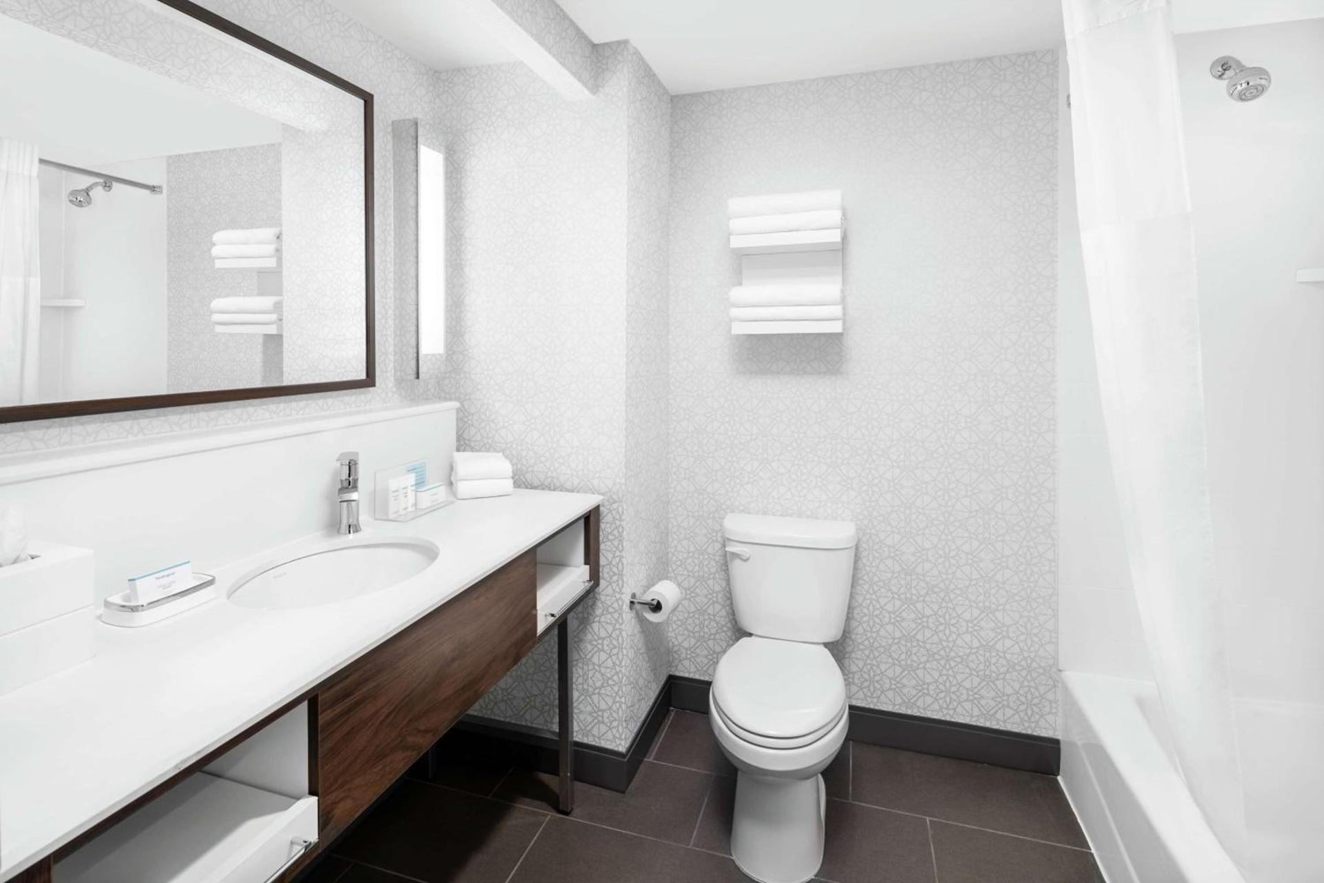 Hampton Inn & Suites Chicago-Downtown photo 34