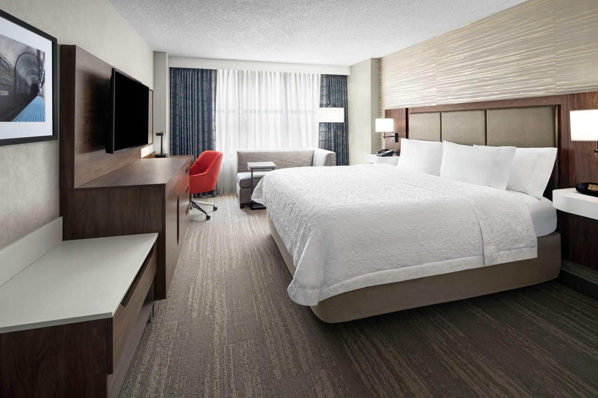 Hampton Inn & Suites Chicago-Downtown photo 35