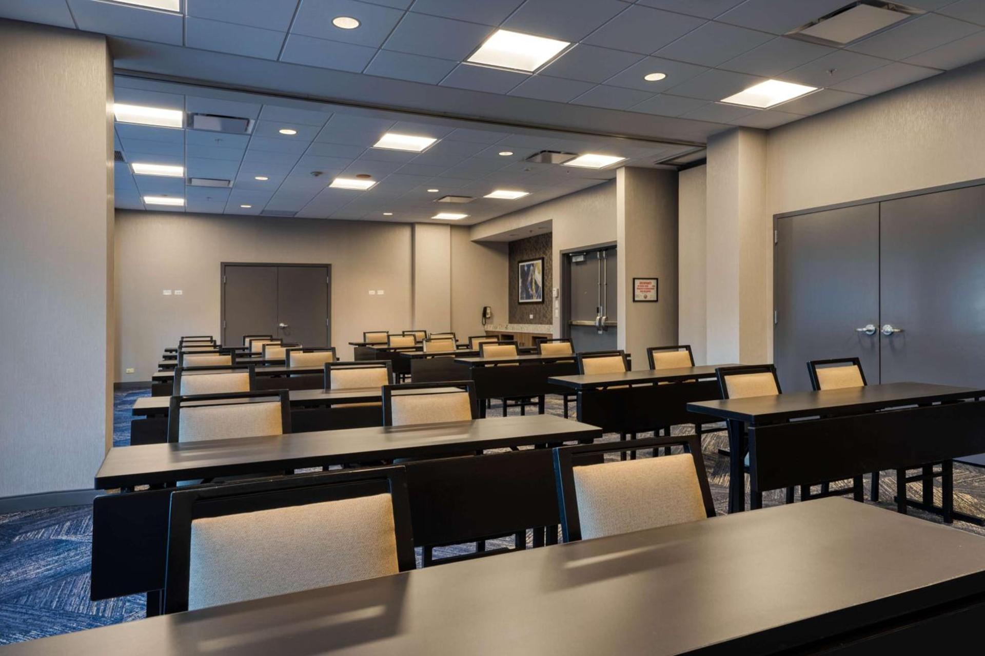 Hampton Inn & Suites Chicago-Downtown photo 44