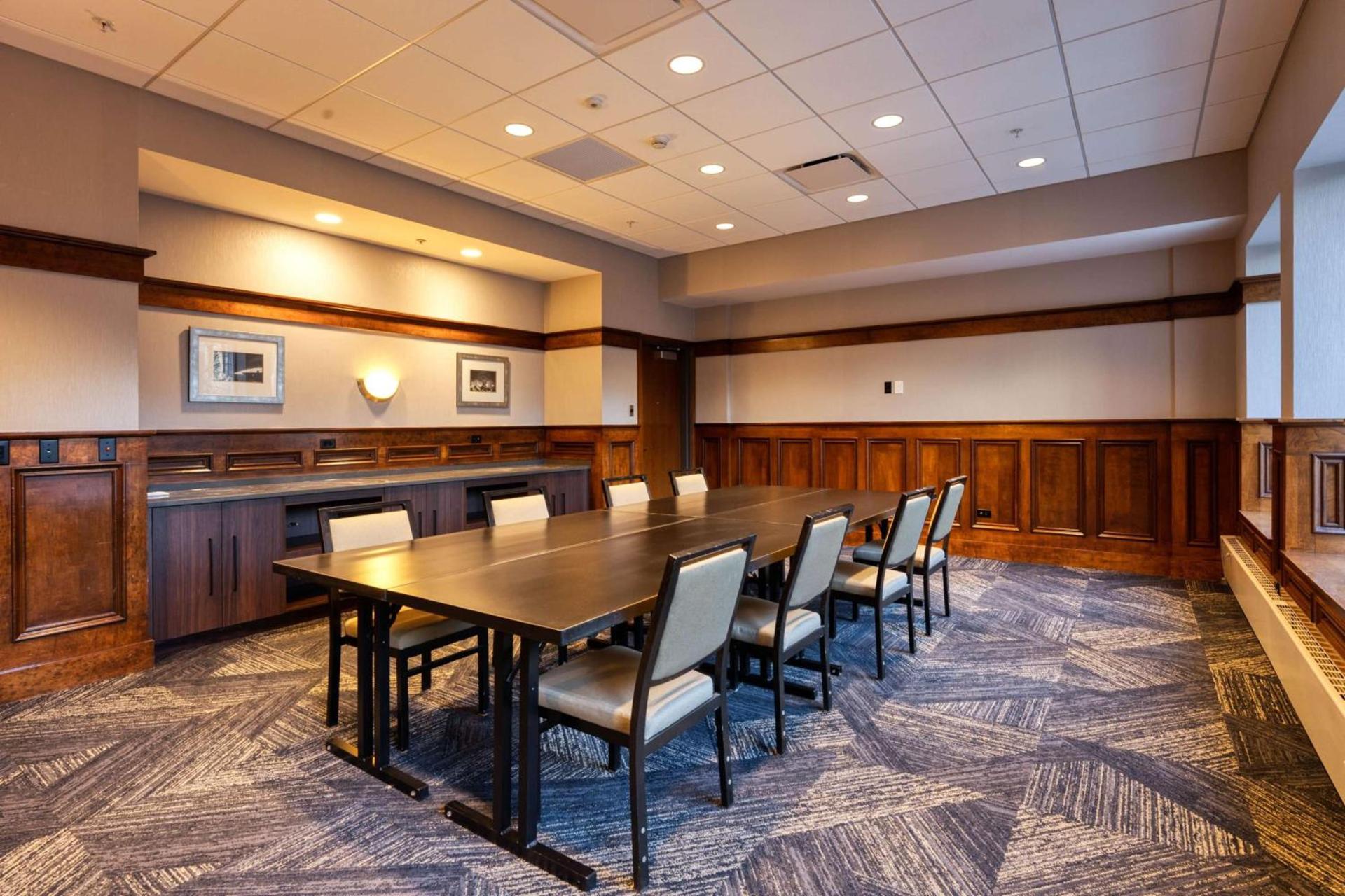 Hampton Inn & Suites Chicago-Downtown photo 45