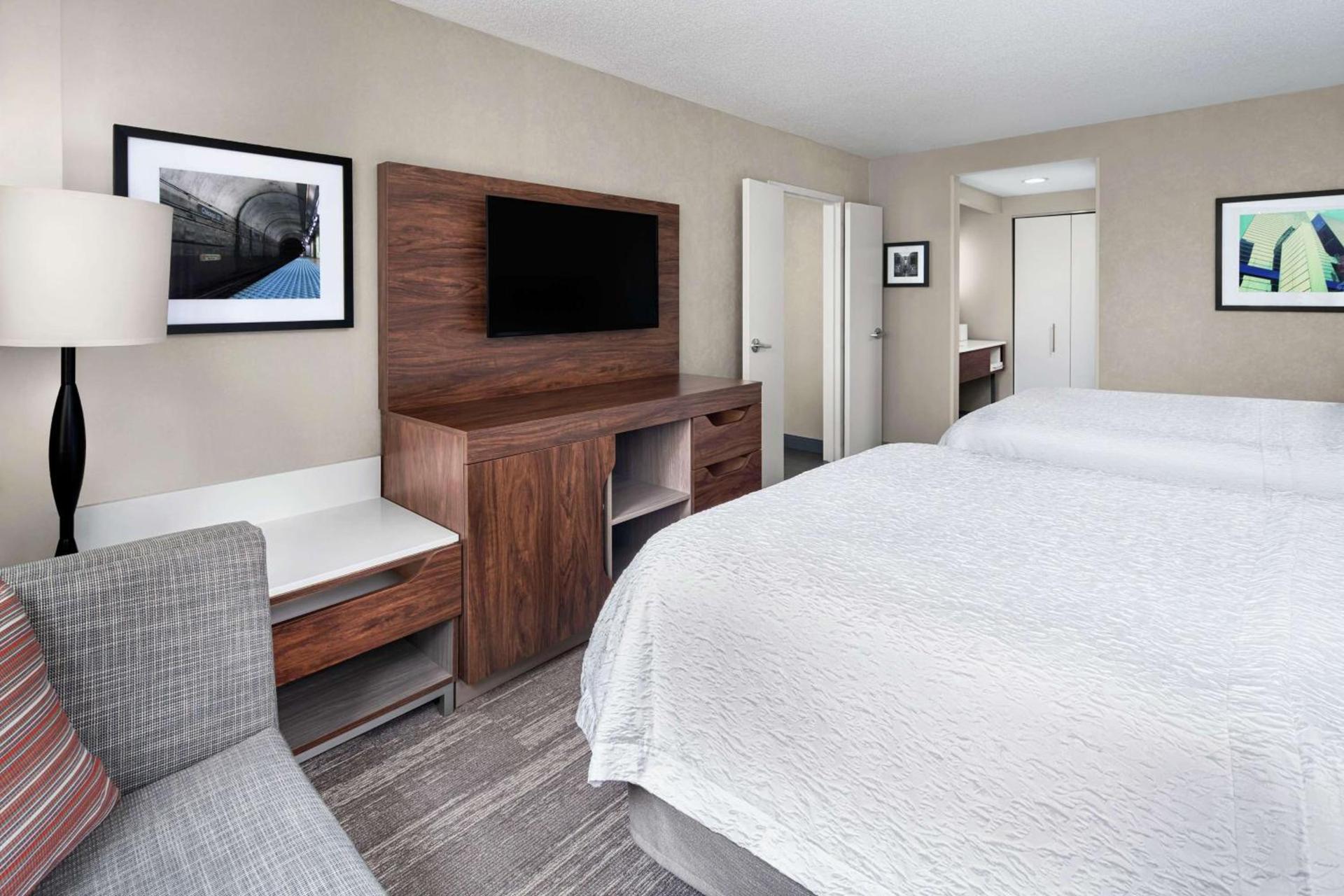 Hampton Inn & Suites Chicago-Downtown photo 49